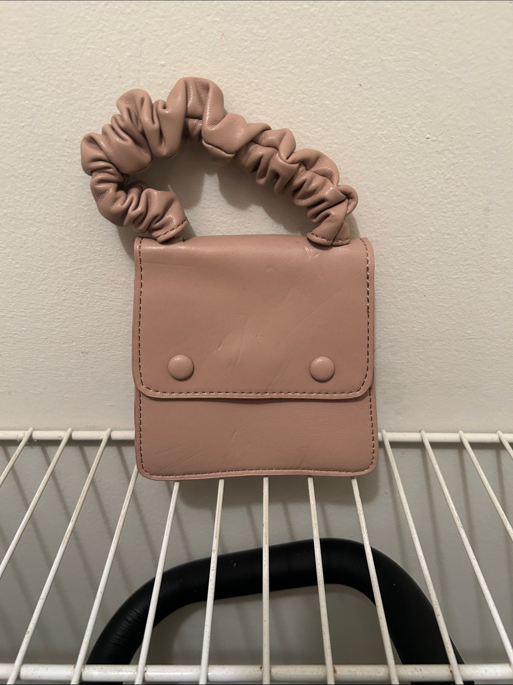 Women’s Pink Mini Scrunchie Handle Crossbody Bag